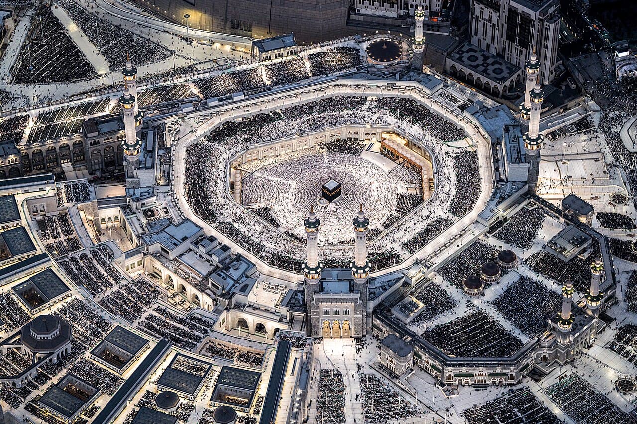 Umrah crowd